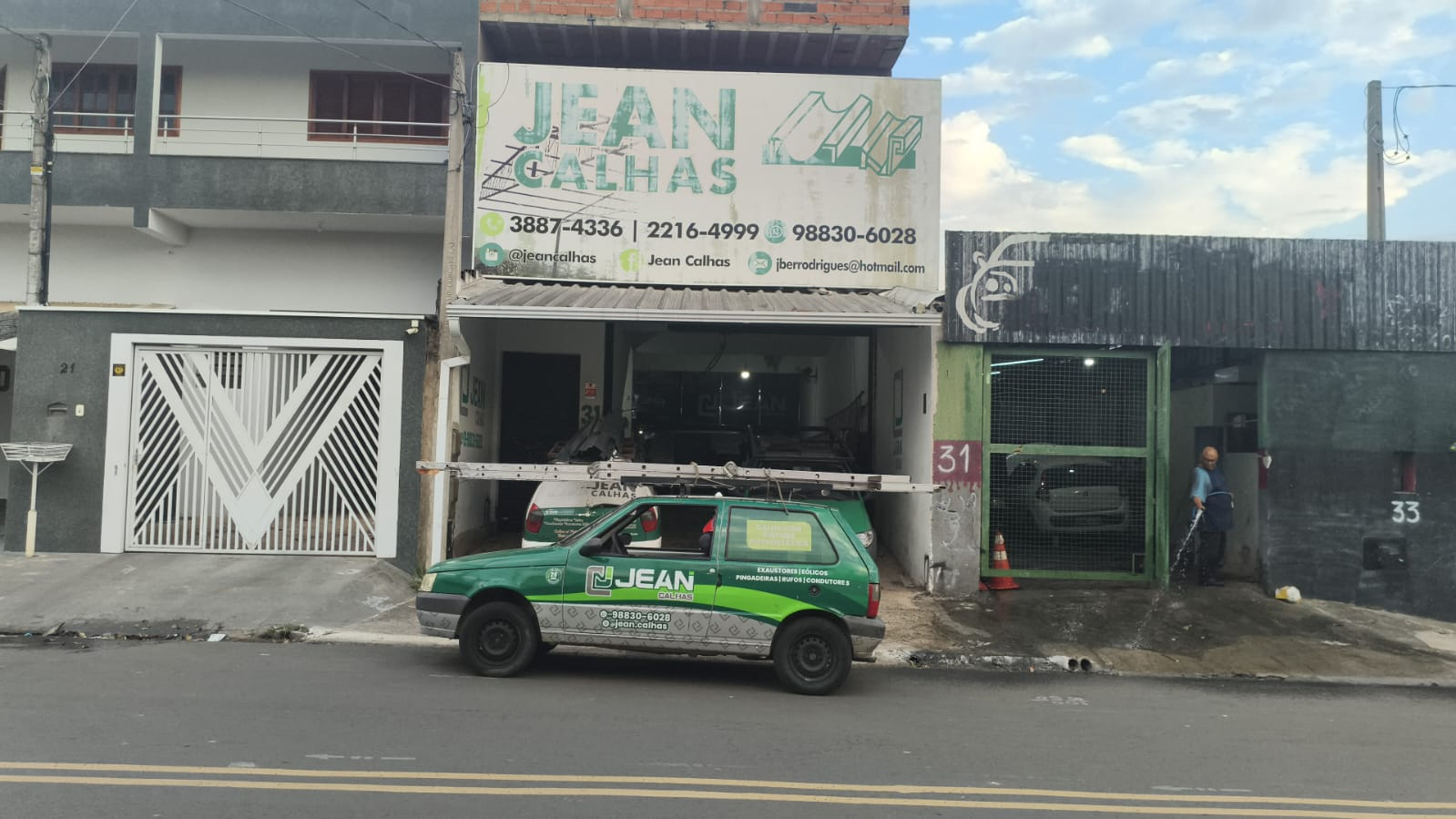 Fachada da Jean Calhas em Paulínia